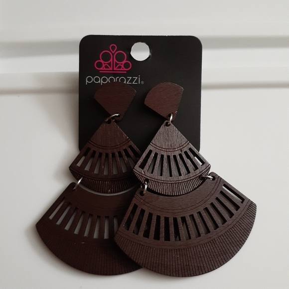 Oriental Oasis - Picture 2 of 6